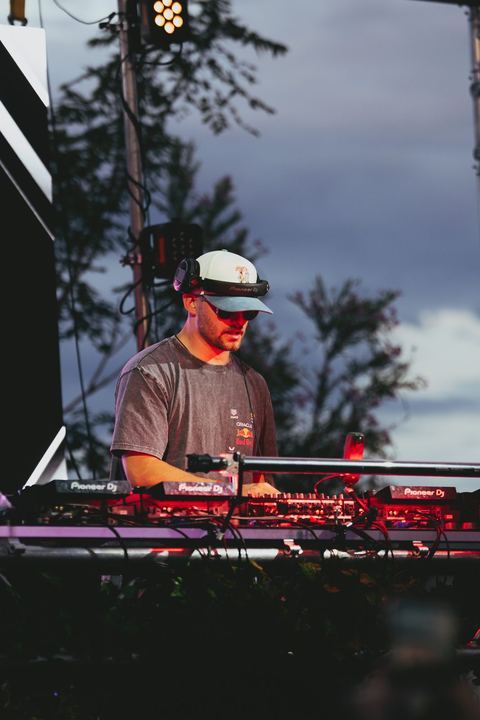1st Street Block Party live — photo by Malachi Sanchez