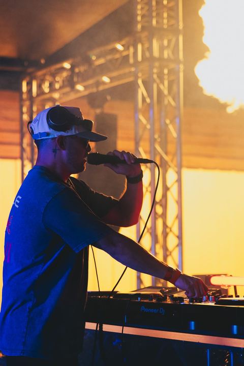 1st Street Block Party live — photo by Malachi Sanchez