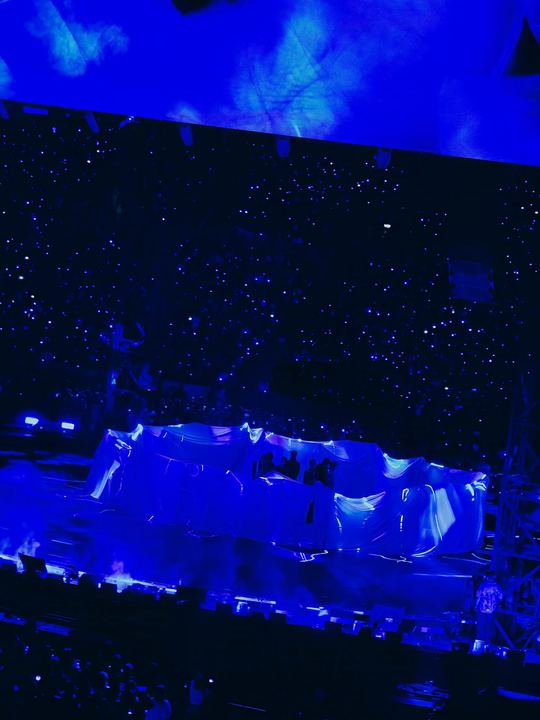 BTS live — photo by Malachi Sanchez