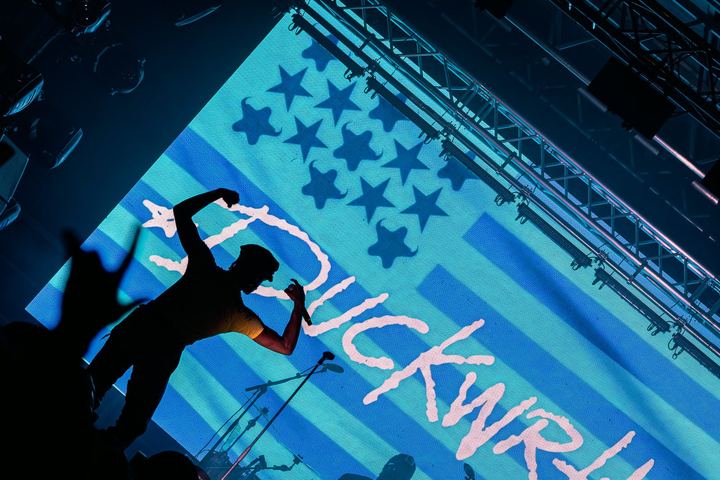 Duckwrth live — photo by Malachi Sanchez