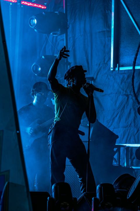 Duckwrth live — photo by Malachi Sanchez