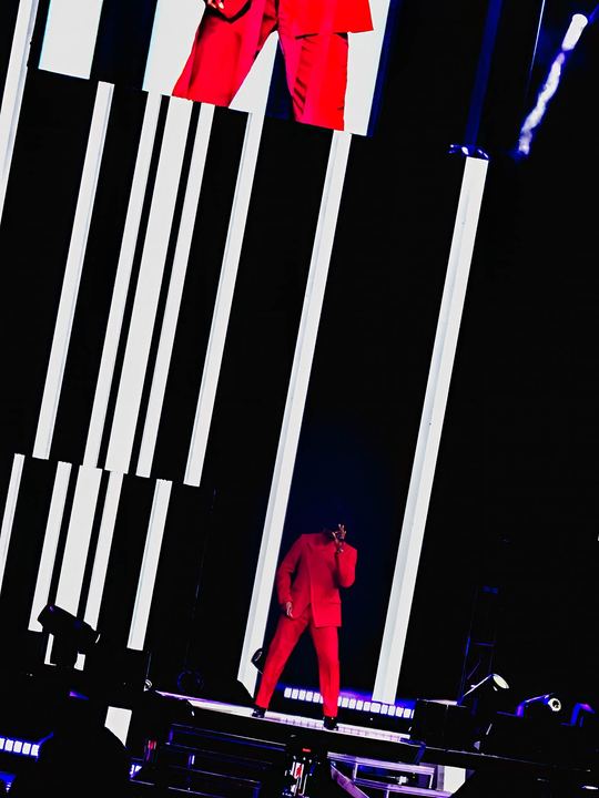 Ne-Yo & Akon live — photo by Malachi Sanchez
