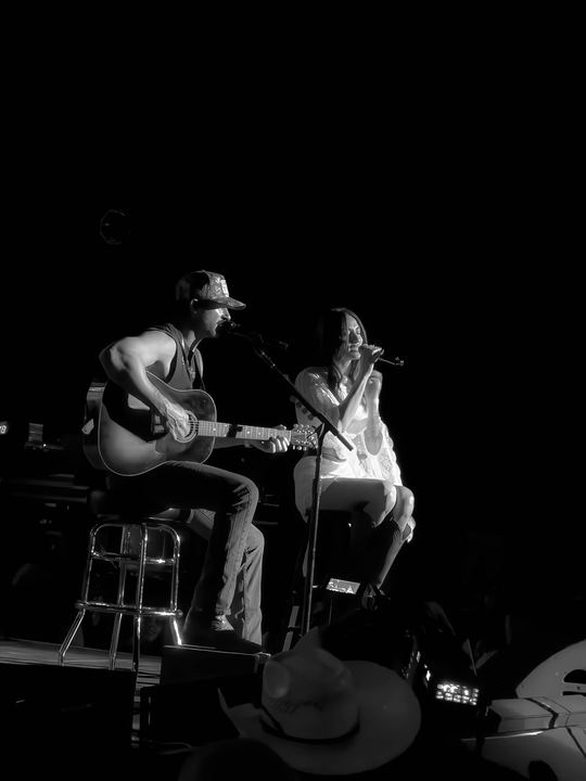 Riley Green live — photo by Malachi Sanchez