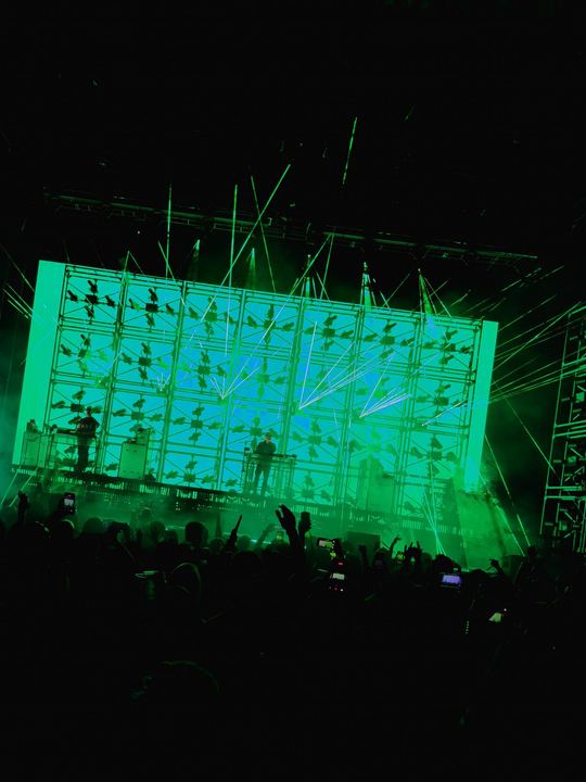 RÜFÜS DU SOL live — photo by Malachi Sanchez