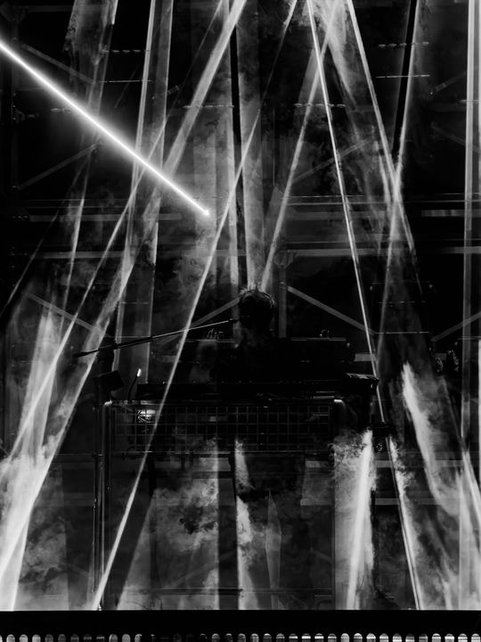 RÜFÜS DU SOL live — photo by Malachi Sanchez