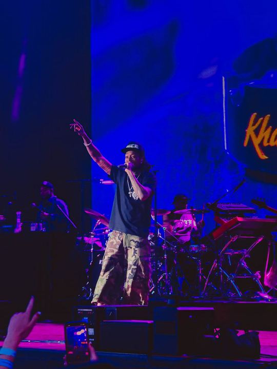 Wiz Khalifa & MGK live — photo by Malachi Sanchez