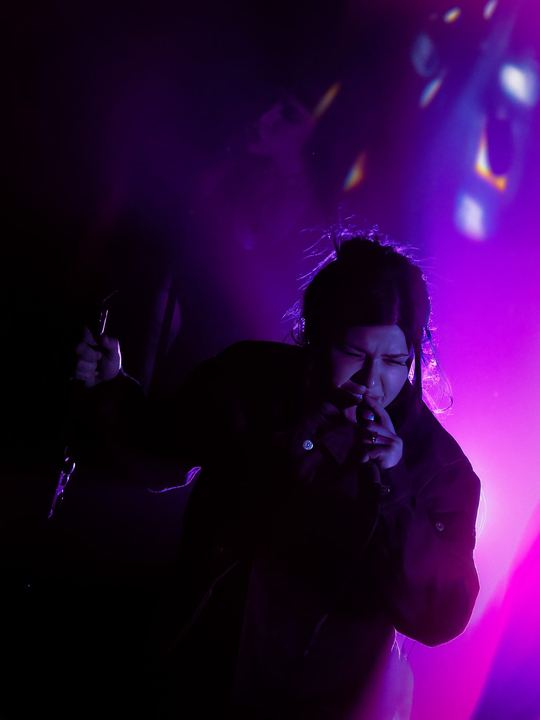 Yebba live — photo by Malachi Sanchez